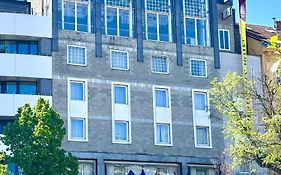 A-Austerlitz Hotel